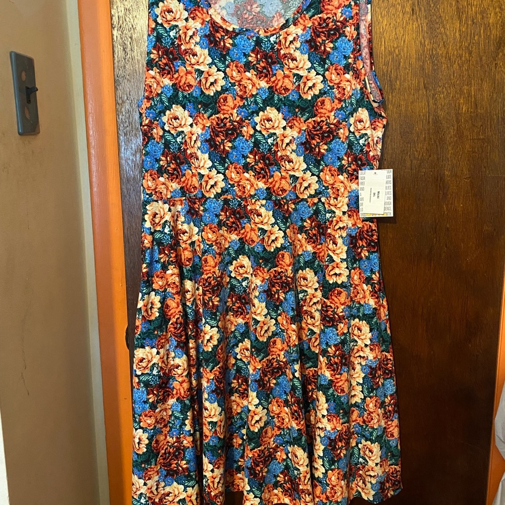 Lularoe Gorgeous Floral Nicki Dress NWT  3x